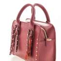 Handle fashionable